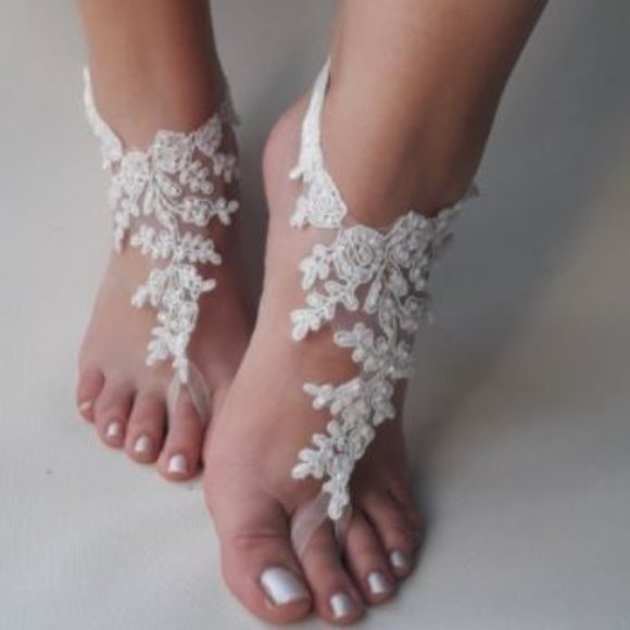 Lace Barefoot Sandals with Beads - Picture 1 of 4
